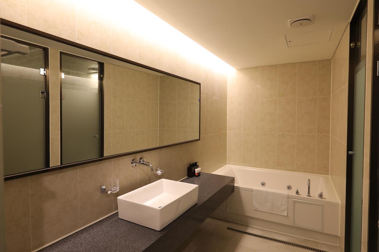 Rest Hotel Gimpo Esterno foto