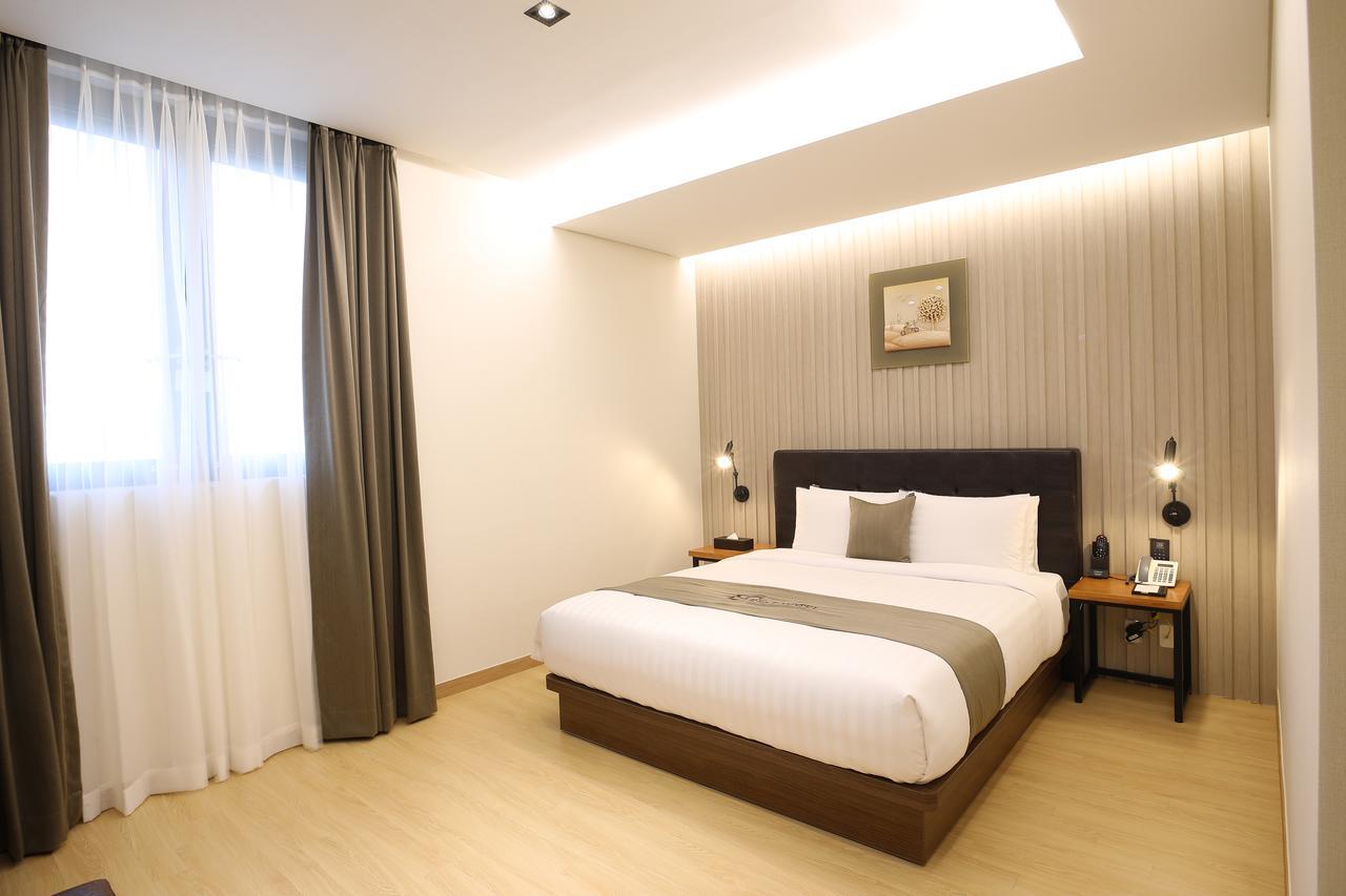 Rest Hotel Gimpo Esterno foto