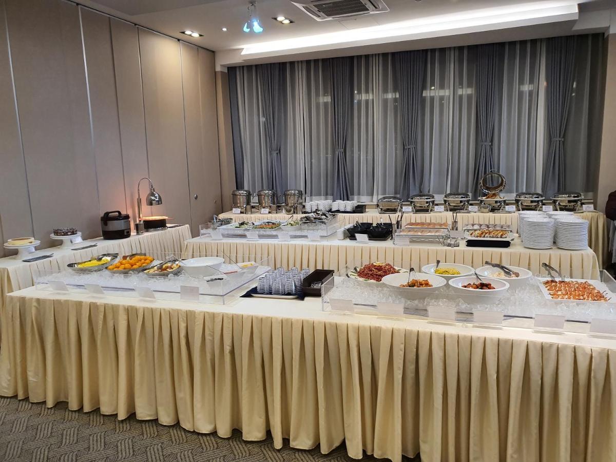 Rest Hotel Gimpo Esterno foto